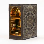 DIY-Bausatz für einen Book Nook im Astronomie-Museum