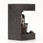 DIY-Miniatur-Detektei – Book-Nook-Bausatz mit LED-Beleuchtung als stilvolle Bücherregal-Deko