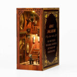 Grimms Häuschen – DIY Book Nook Bausatz mit LED fürs Bücherregal