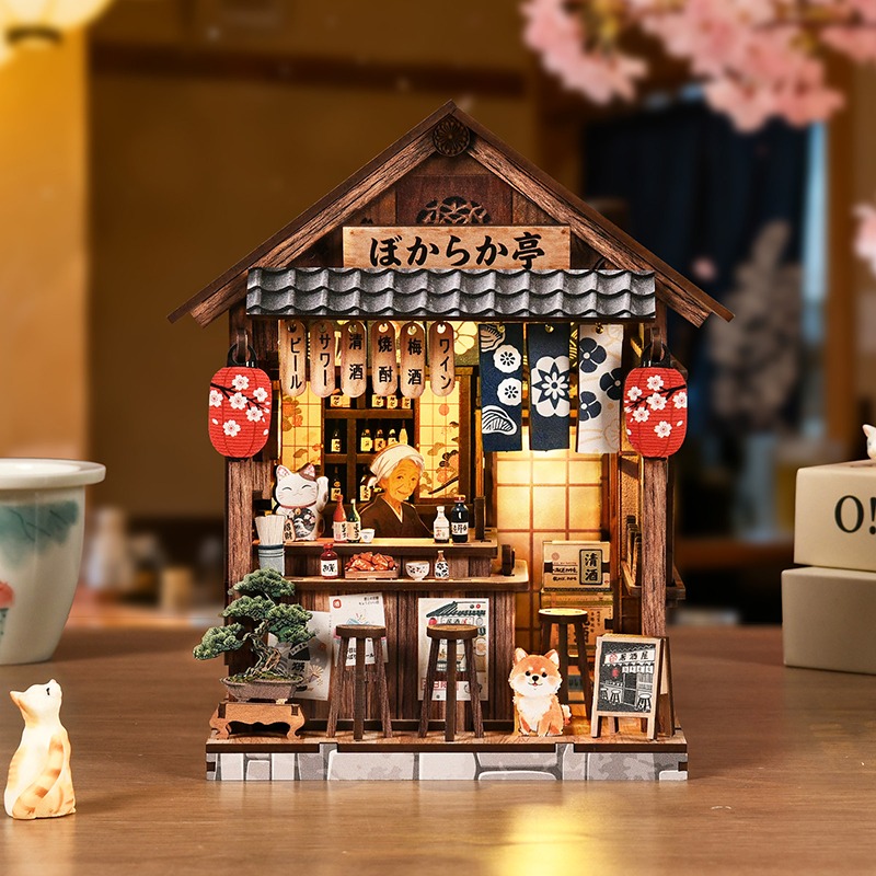 DIY Miniatur Puppenhaus als beleuchteter japanischer Laden mit vielen kleinen Einrichtungsdetails